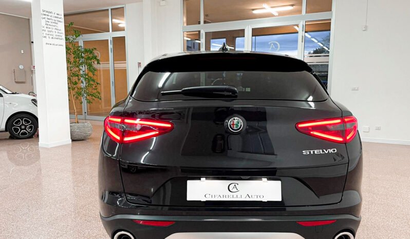 Alfa Romeo Stelvio 2.2 MultiJet 190 cv AT8 Executive pieno