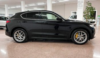 Alfa Romeo Stelvio 2.2 MultiJet 190 cv AT8 Executive pieno