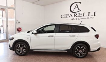 Fiat Tipo 1.6 MultiJet 130 cv Cross Station Wagon pieno