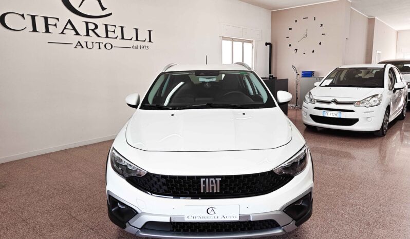 Fiat Tipo 1.6 MultiJet 130 cv Cross Station Wagon pieno