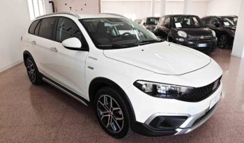 Fiat Tipo 1.6 MultiJet 130 cv Cross Station Wagon pieno