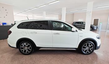 Fiat Tipo 1.6 MultiJet 130 cv Cross Station Wagon pieno